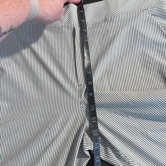 Athleta Gray Brooklyn Textured Ankle Pant Size 16 NWT Travel Tech Pant - Picture 8 of 9